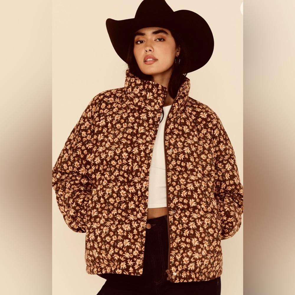 Croft & Barrow floral quilted fall jacket with pockets, stylish and cozy )M) 🍁